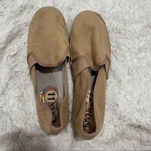 NWOT Circus by Sam Edelman suede style size 10 platform slide on sneaker